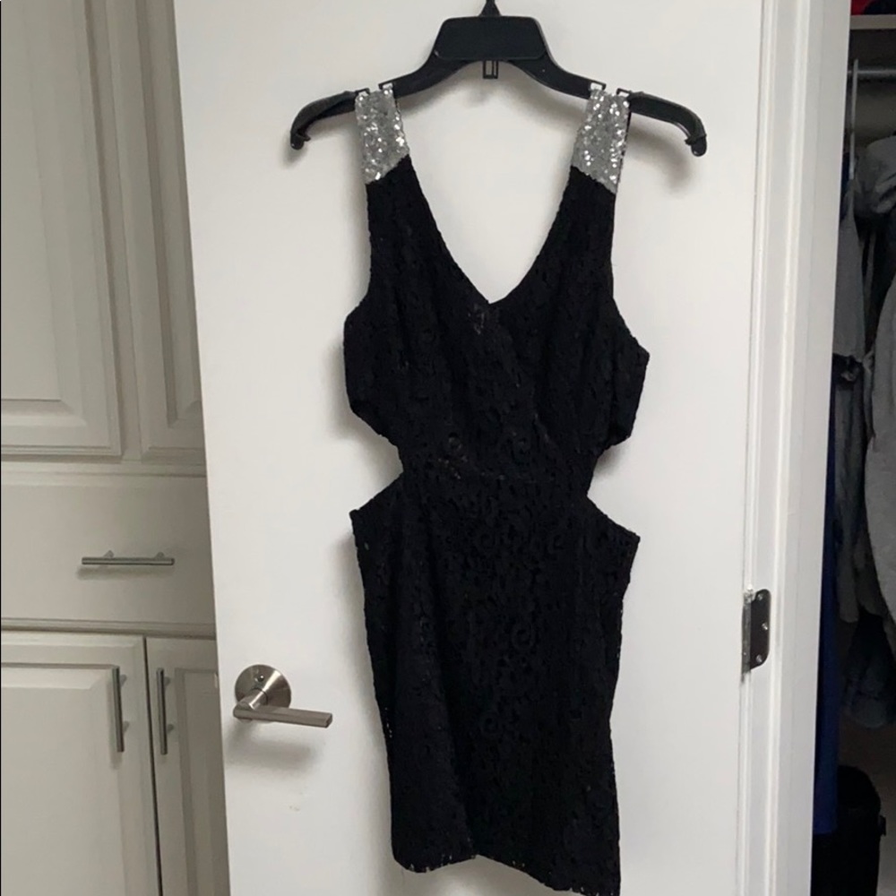 Great little black dress!